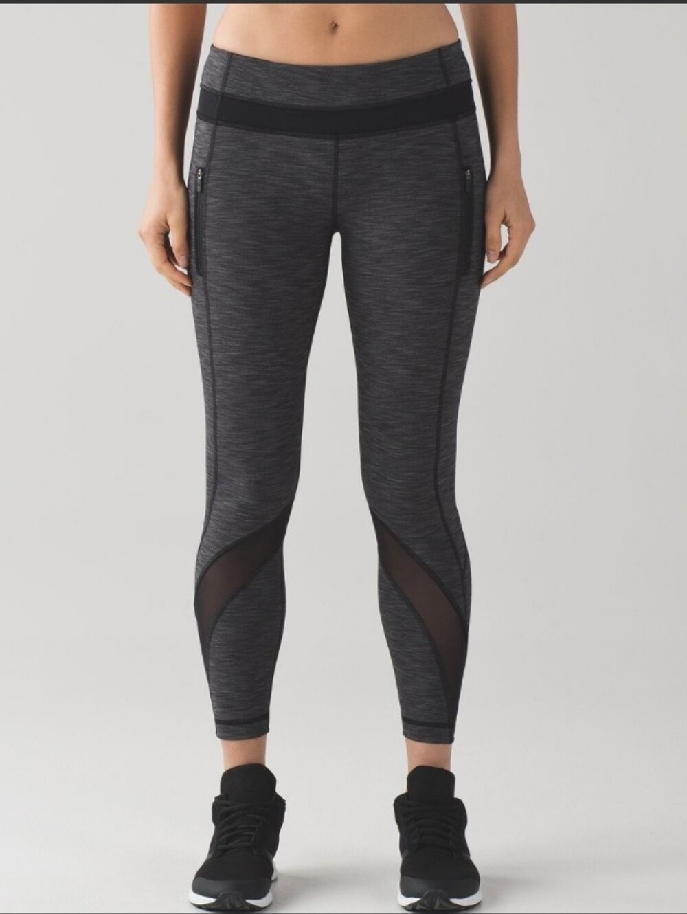 Lululemon Inspire Tight II in Heathered Black Size 2